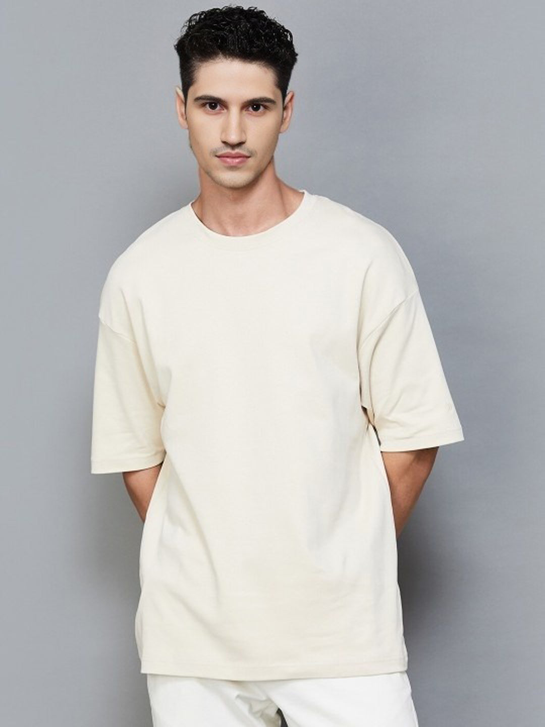 Men's Oversized Cotton T-Shirt | Relaxed Fit Streetwear Tee for Casual Style - Offwhite